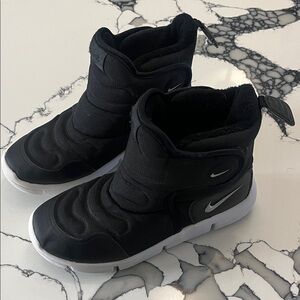 Nike Kids Black Boots with White Soles, Size 2